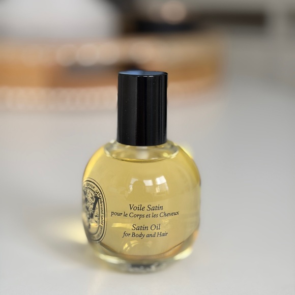 Diptyque Voile Satin Body and Hair Oil - Gold